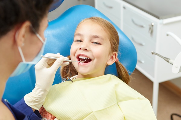 Pediatric Dentist Near Me: What To Expect At The First Visit